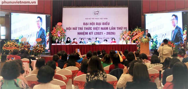 Nữ trí thức Việt Nam: phát huy tinh thần đoàn kết, đổi mới, sáng tạo, phát triển (26/11/2021)